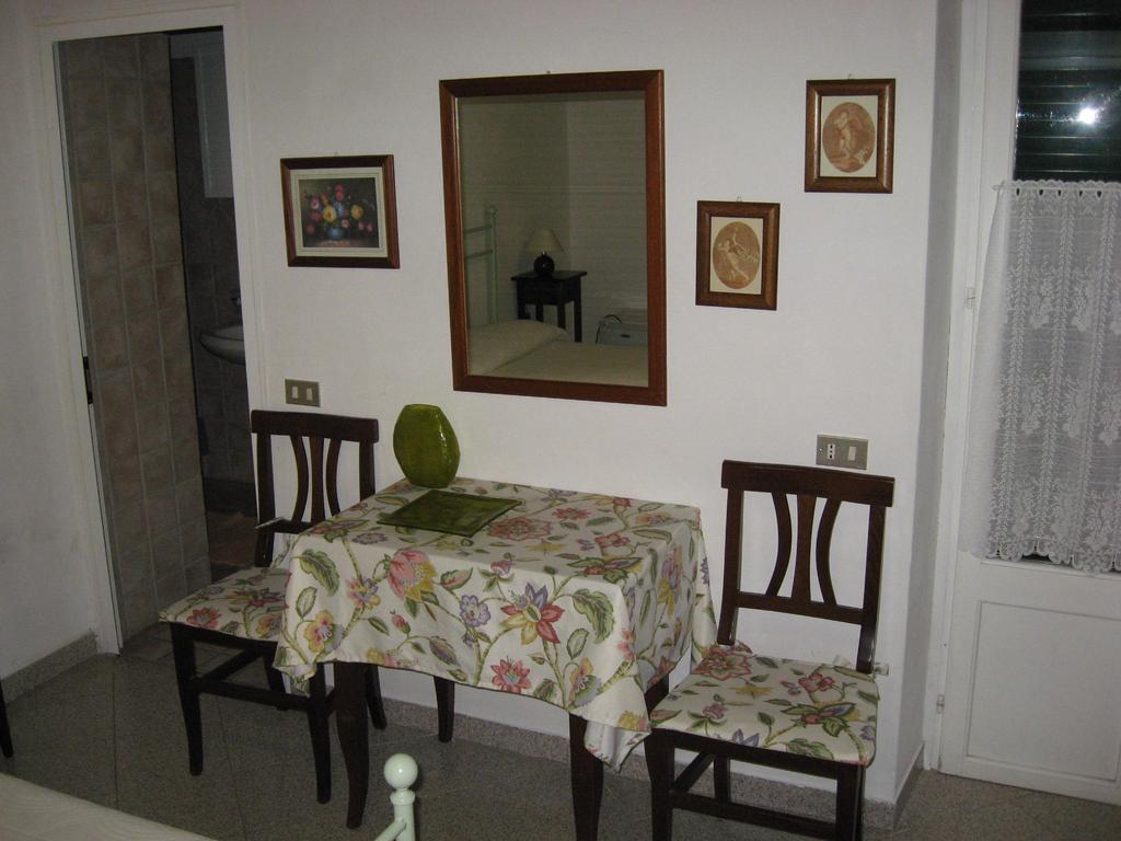 Affittacamere Mariella Levanto Exterior foto